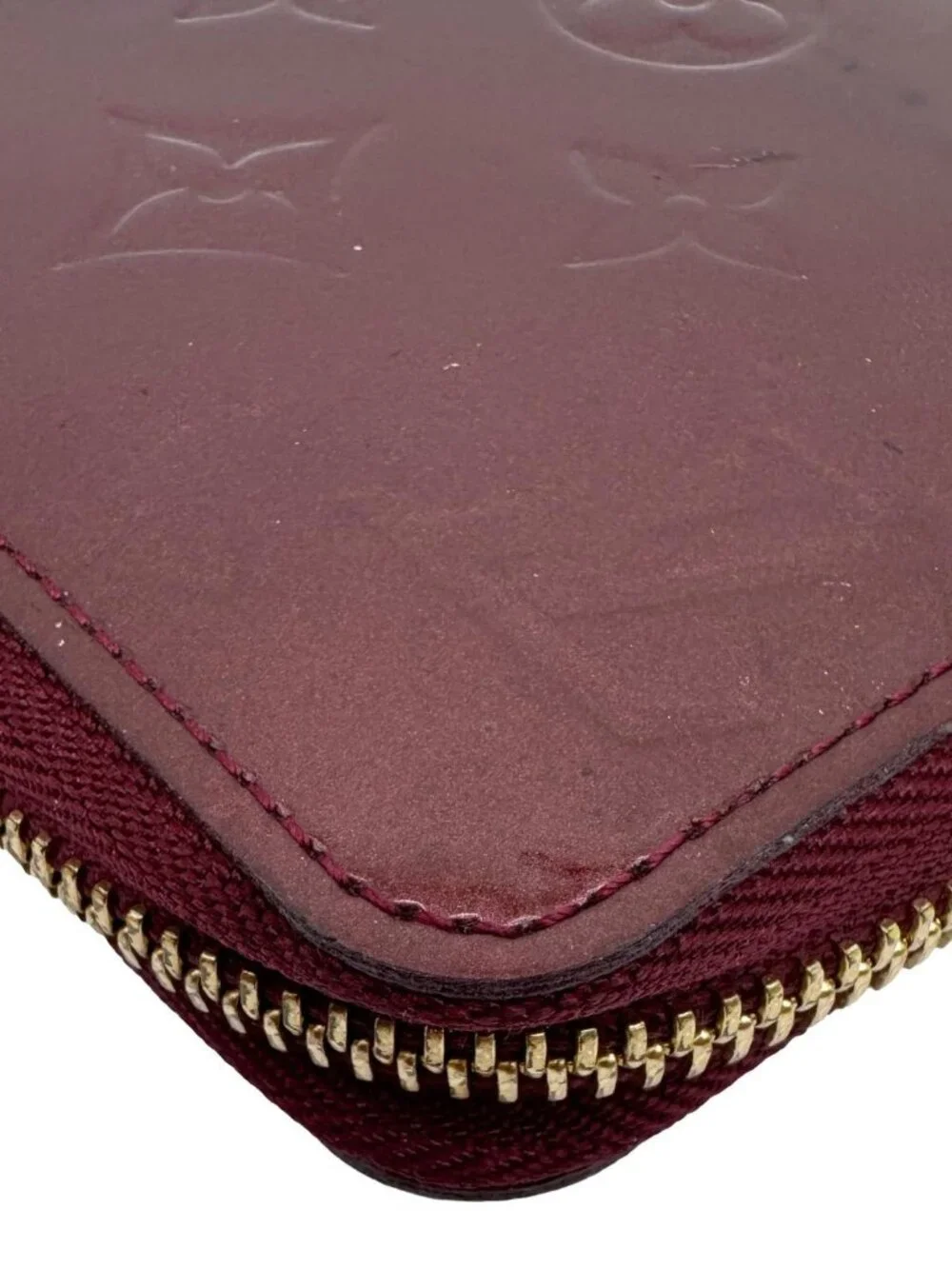 Louis Vuitton  Monogram Vernis Zippy Wallet Amarante